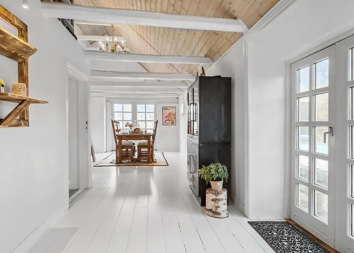 Pet Friendly In * Karby